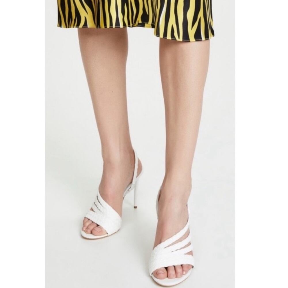 Alice + Olivia Fanniey Heels in White. - Picture 1 of 8